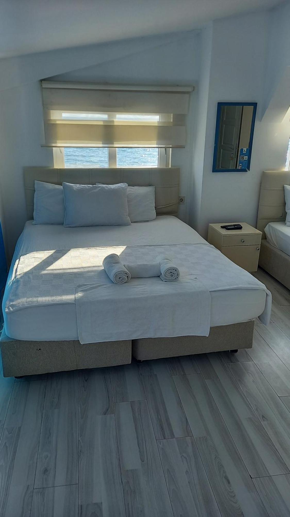 Paradise Hotel Akcay Edremit  Buitenkant foto