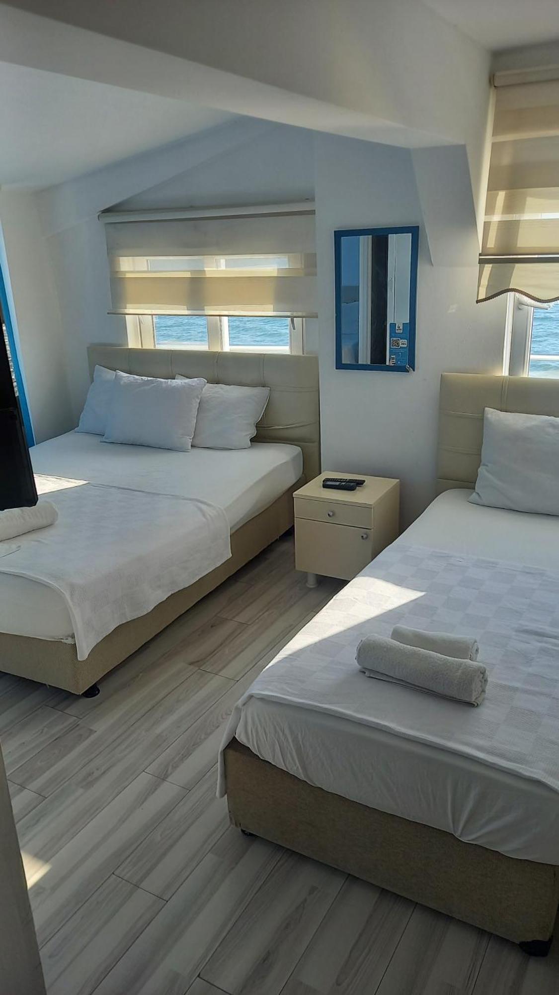 Paradise Hotel Akcay Edremit  Buitenkant foto