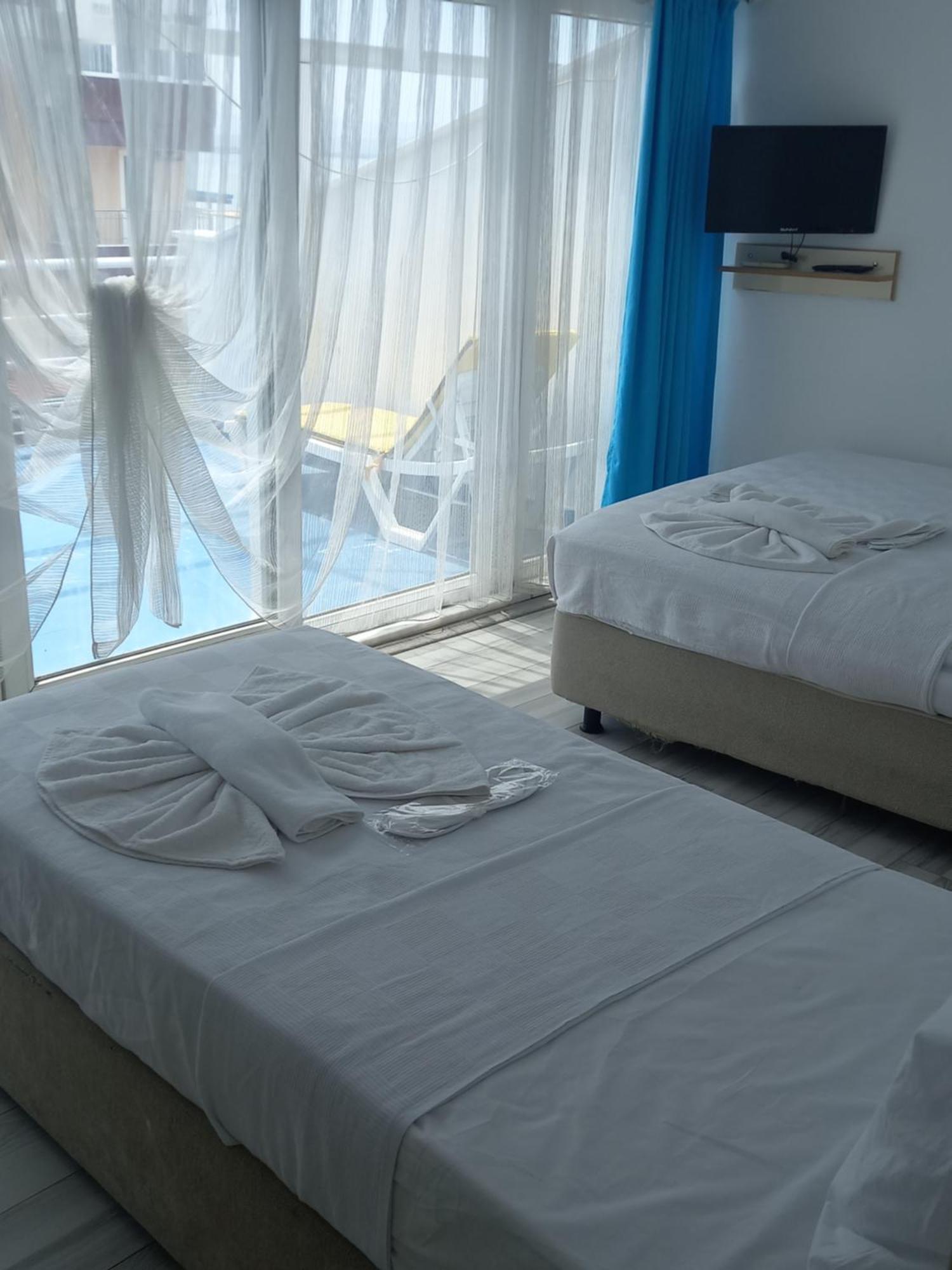 Paradise Hotel Akcay Edremit  Buitenkant foto
