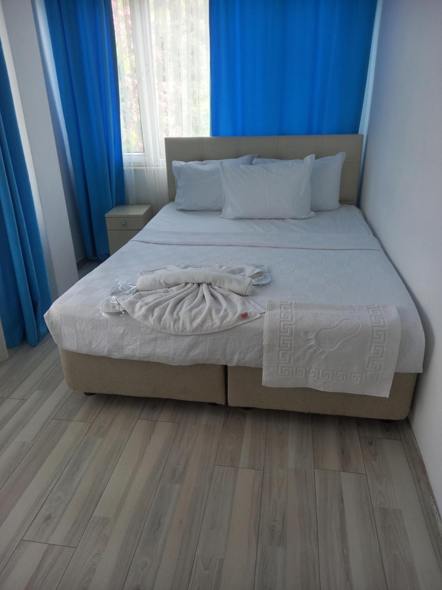 Paradise Hotel Akcay Edremit  Buitenkant foto