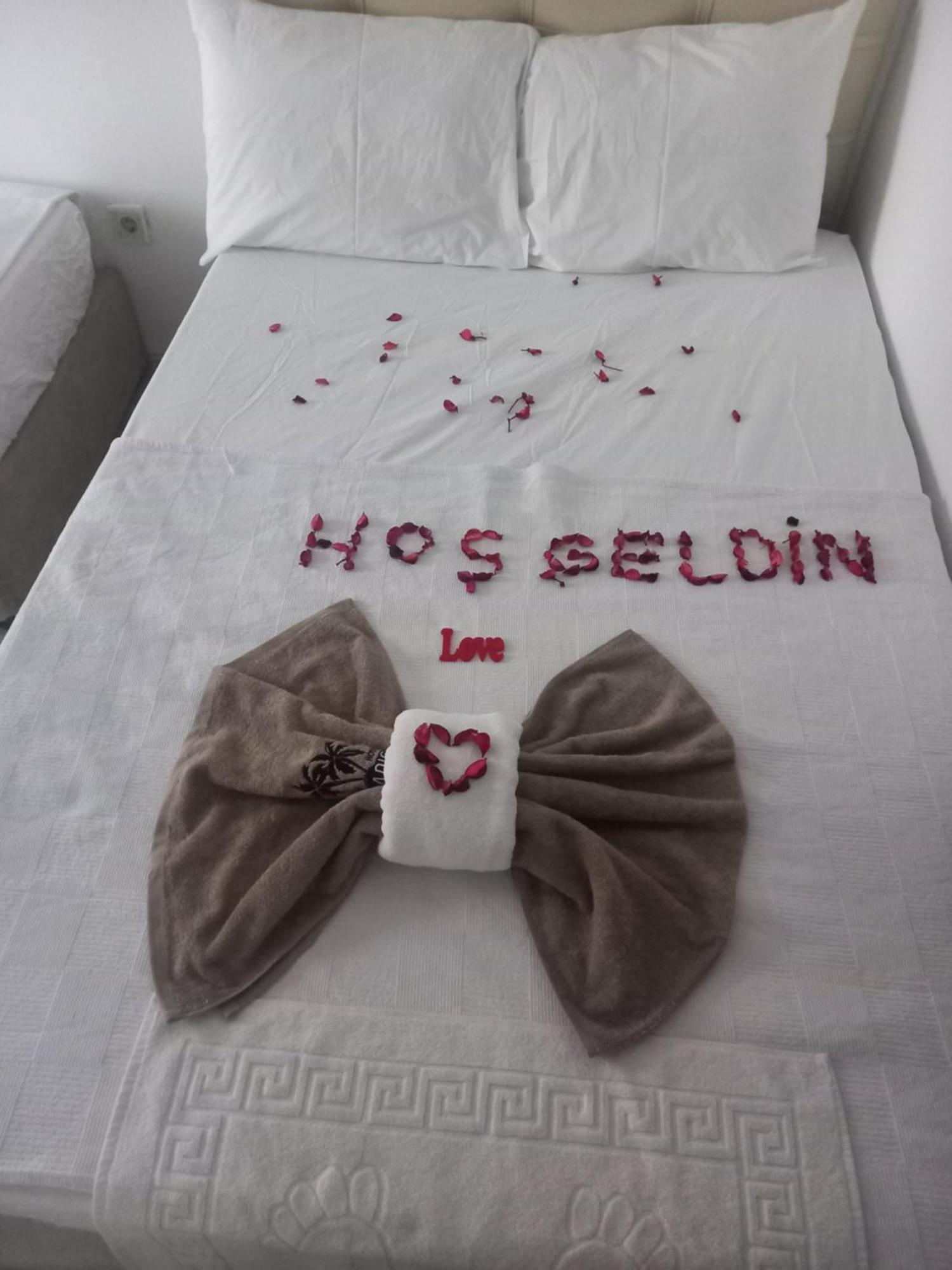 Paradise Hotel Akcay Edremit  Buitenkant foto